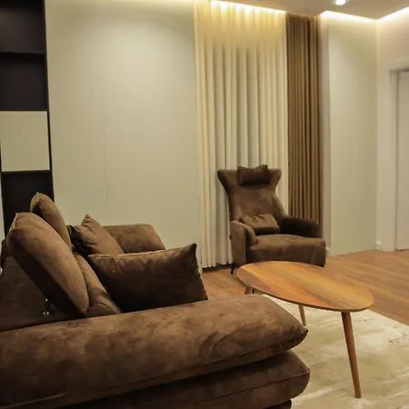 Apartment Lm *